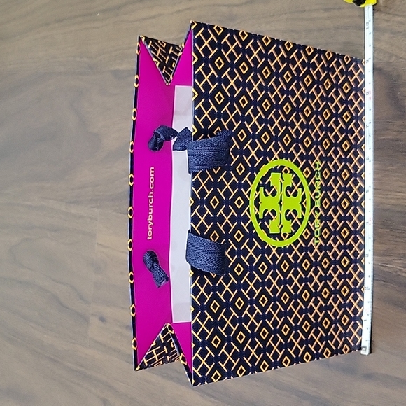 Tory Burch Shopping Bag - Picture 5 of 7